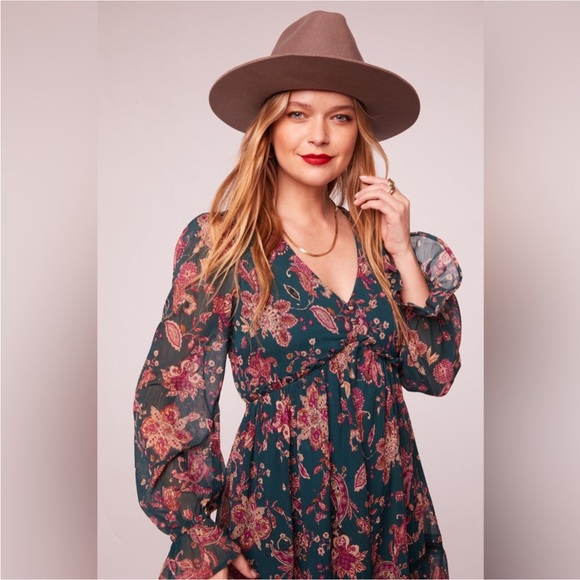 Band Of The Free RUN THE WORLD PINE PAISLEY EMPIRE WAIST MIDI DRESS - Picture 4 of 8